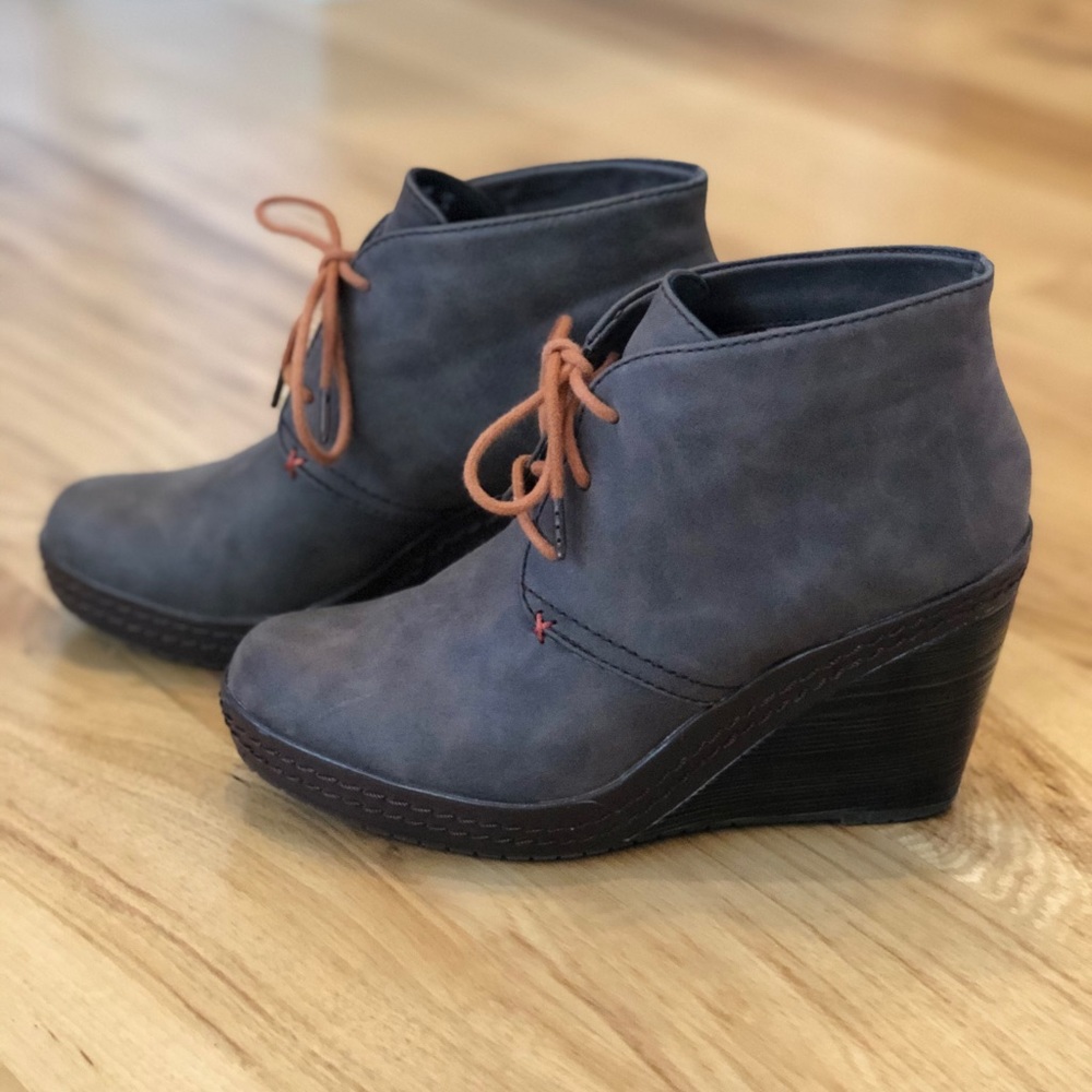 Dr. Scholl’s Wedge Ankle Booties